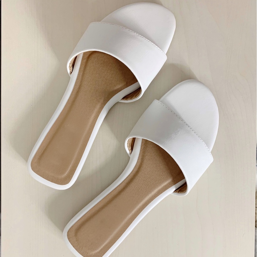 ✨NEW Amelia Sandal- in White - Picture 5 of 7